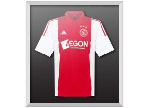 Ajax-shirt-inlijsten